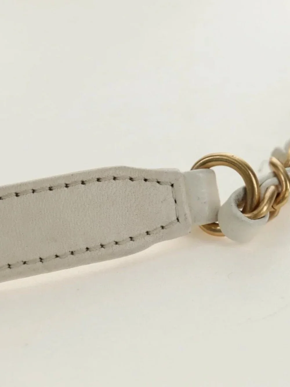 CHANEL Chain Matelasse Shoulder Bag Lamb Skin White Gold CC Auth BA13318M